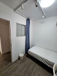 Lucky Plaza (D9), Apartment #569298081